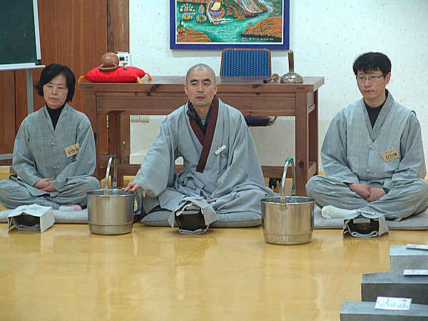 발우공양-발우공양을 합니다